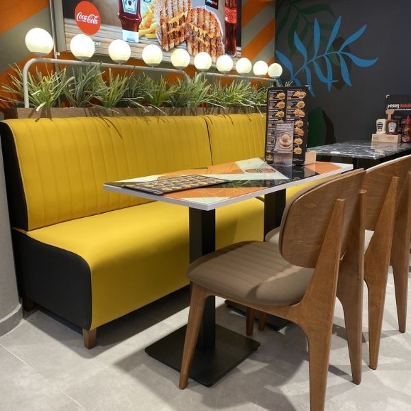 Sedirli Oturum Alanı