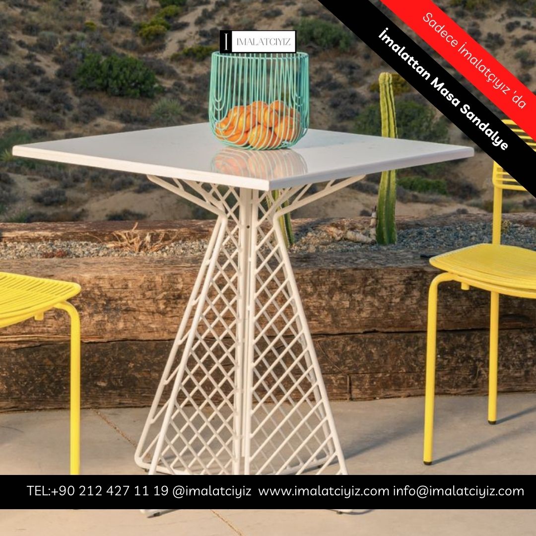 Masa ve Sandalyenin Yolculuğu