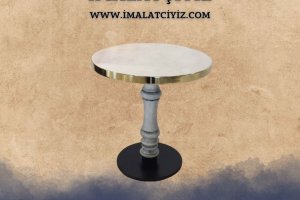 Cafe Masa İmalatı - Ahşap veya metal ayaklı, dayanıklı tabla yüzeyi, çeşitli ölçü ve şekil seçenekleriyle modern cafe masaları.