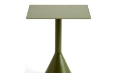 Modern Kare Masalar - Modern masalar ile mekanlarınıza çağdaş ve şık bir görünüm kazandırın. Farklı malzeme ve tasarım seçenekleri ile her dekorasyon stiline uyum sağlar.