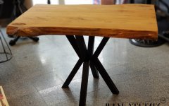 El İşçiliği Ceviz Kütük Doğal Masa - Her biri özel olarak işlenmiş ceviz kütük masa. Doğal dokusu ve sağlam yapısı ile evinizin odak noktası olacak.