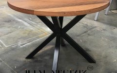 Bahçe Kütük Masa - Bahçe veya balkonlar için dayanıklı kütük masa, rustik tasarım.