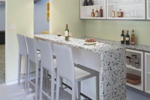 Nostaljik Vintage Lounge Bankosu - Nostaljik detaylarla tasarlanmış vintage lüks banko, sofistike ve klasik bir görünüm sunar.