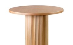 Ahşap Hasır Detaylı Cafe Masaları - Ahşap yüzey ve hasır detaylarıyla kafe ve restoranlarda sıcak ve doğal bir atmosfer oluşturur.