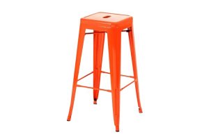 Tolix Bar Tabureleri - Hafif metal ve kompakt yapı, bar ve cafe alanlarında taşınabilir ve kullanışlıdır.
 