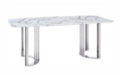 Lüks Mermer Masası - Siyah damar mermer, lüks restoran ve otel mekanlarında estetik ve dayanıklı bir kullanım sunar.
 