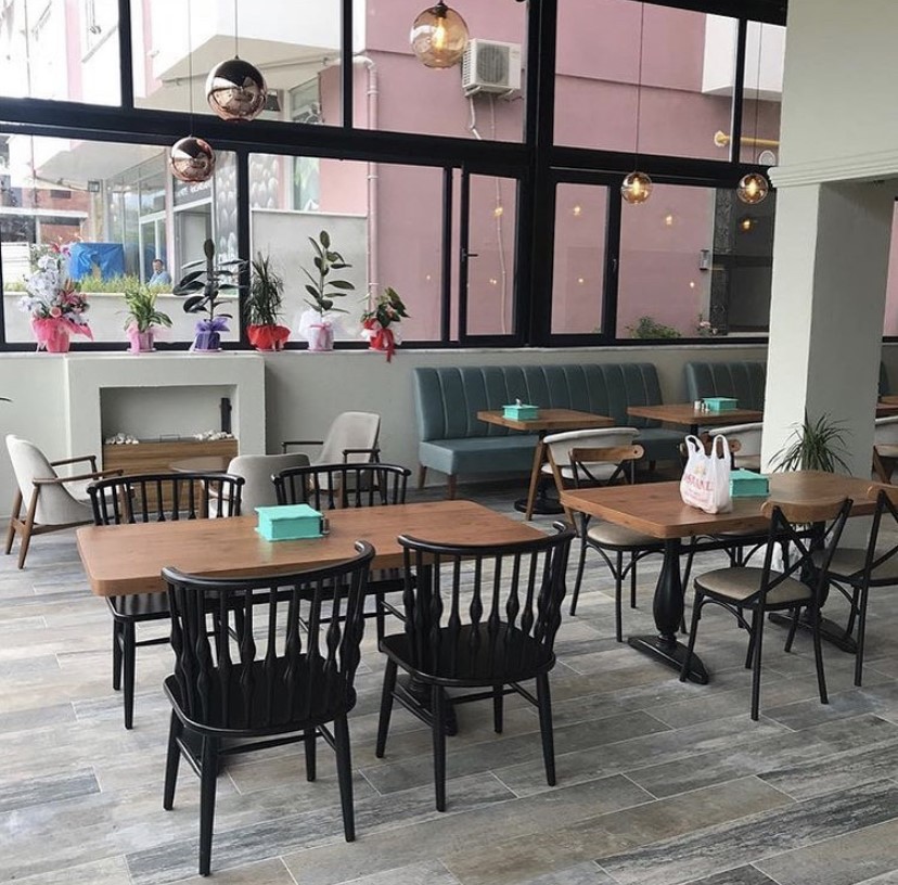 Özel üretim cafe mobilya projesi