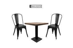 Ceviz Masa ve Tolix  - Ceviz masa ve Tolix sandalye, sıcak ceviz tonlarıyla metalin şıklığını birleştirerek hem dayanıklı hem de modern bir kullanım sunar.