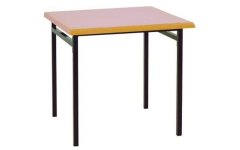 Werzalit Masa 4 Ayaklı - Dört ayaklı werzalit masa, klasik ve sağlam tasarımıyla restoran, otel ve kafelerde tercih edilir.
 